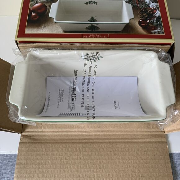 Spode Christmas Tree Loaf Pan 11.75 x 5.5 New In Box - Picture 4 of 14